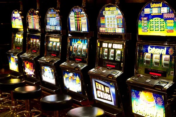 Fish Hunter arcade game interface with live multiplayer arena and scoring display